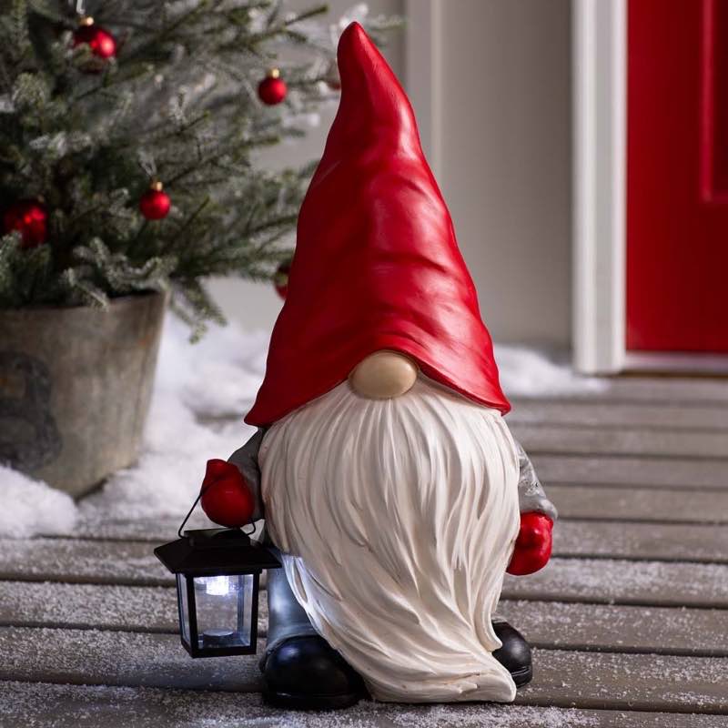 Gnome with Solar Lantern